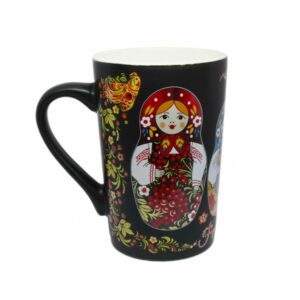 Kruzhka farfor matovaya Matreshka chernaya e1613336241252